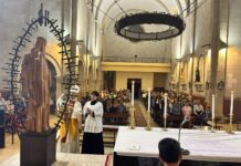 Guitiriz reuníu á diocese nun acto de fe e reparación ante a profanación do sagrario